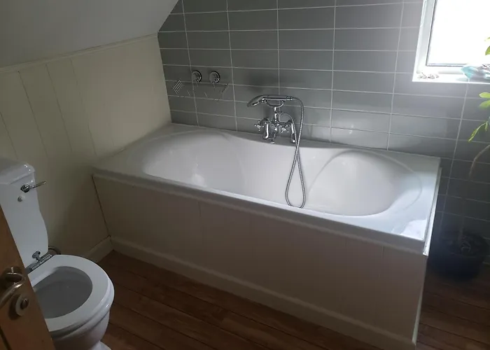 Spacious, Private Room